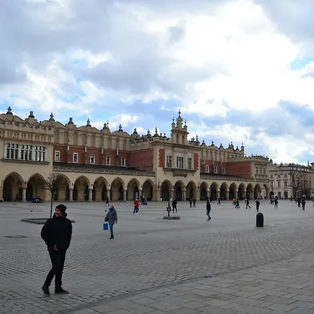 Romeo & Julia Luxury Apartments- Walking Distance To Main Square * Krakow