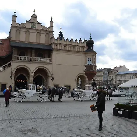 Apartment Romeo & Julia Luxury Apartments- Walking Distance To Main Square Krakow