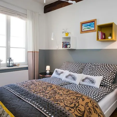 Romeo & Julia Luxury Apartments- Walking Distance To Main Square Apartment Krakow